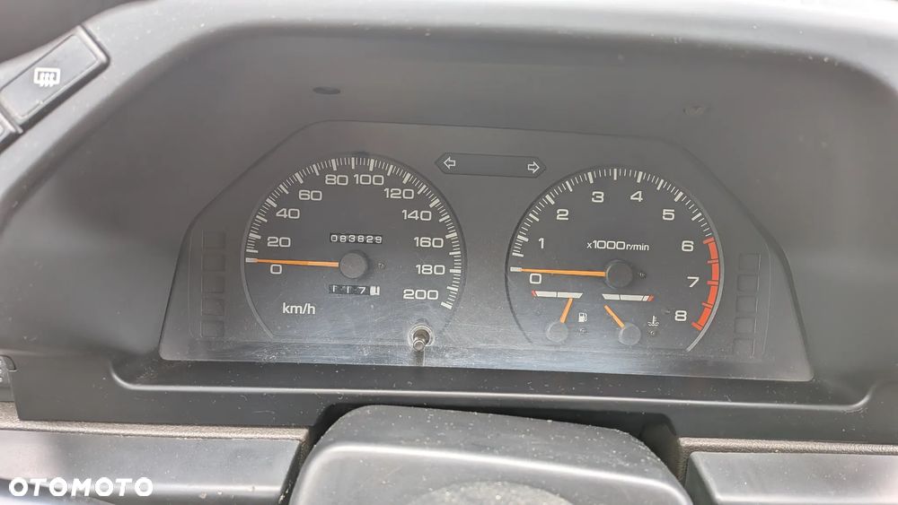 Mitsubishi Lancer - 10