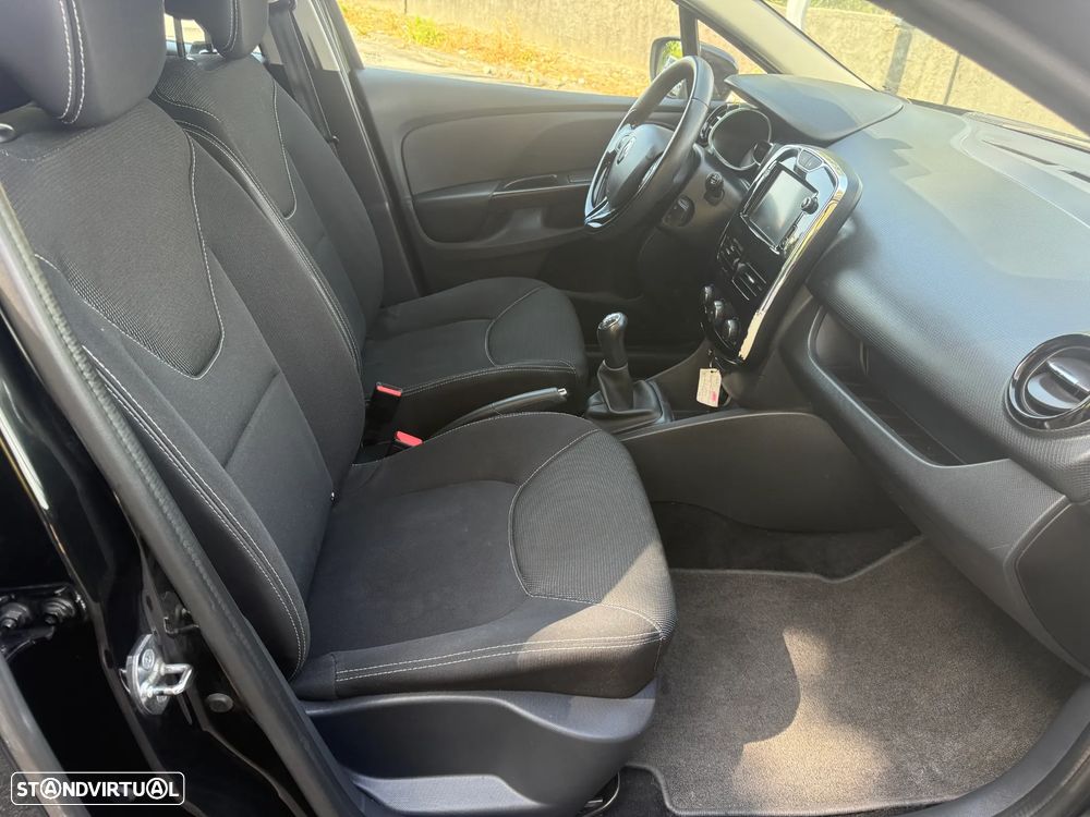 Renault Clio TCe 90 Luxe - 12