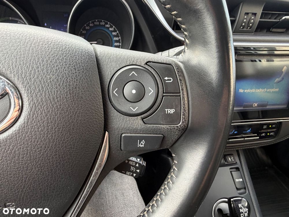 Toyota Auris 1.8 HSD Prestige NAVI - 26