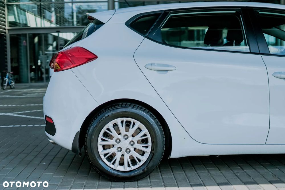 Kia Ceed 1.6 CRDi M - 9