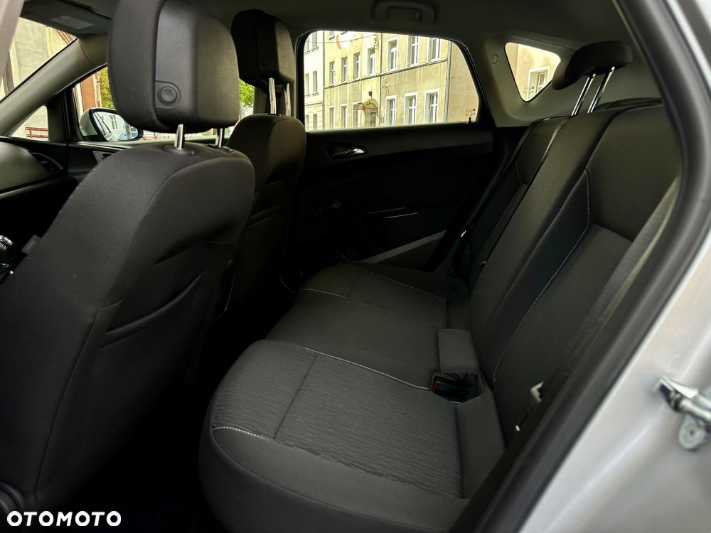 Opel Astra 1.4 T Active - 8