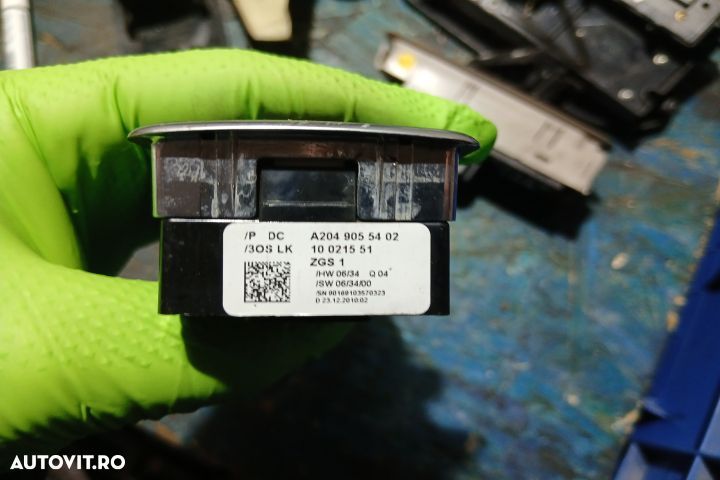 Butoane geam sofer A2049055402 A2049055402 Mercedes-Benz E-Class C207 - 4