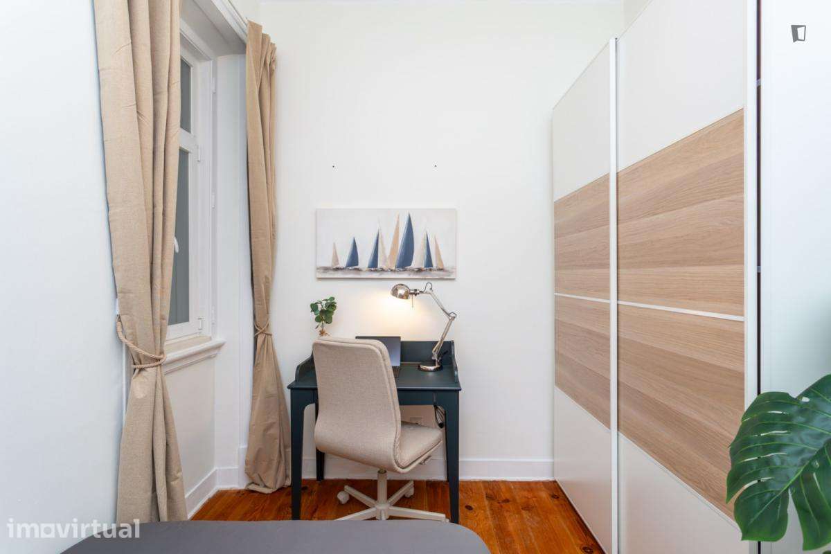 Quarto - localizado em Alcântara Lisbon - Grande imagem: 5/35