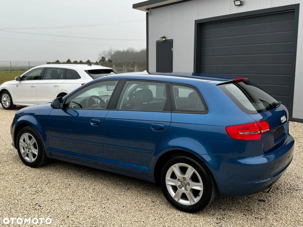 Audi A3 Sportback 1.6 Ambition - 3