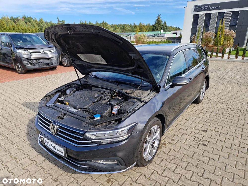 Volkswagen Passat 2.0 TDI Elegance DSG - 11