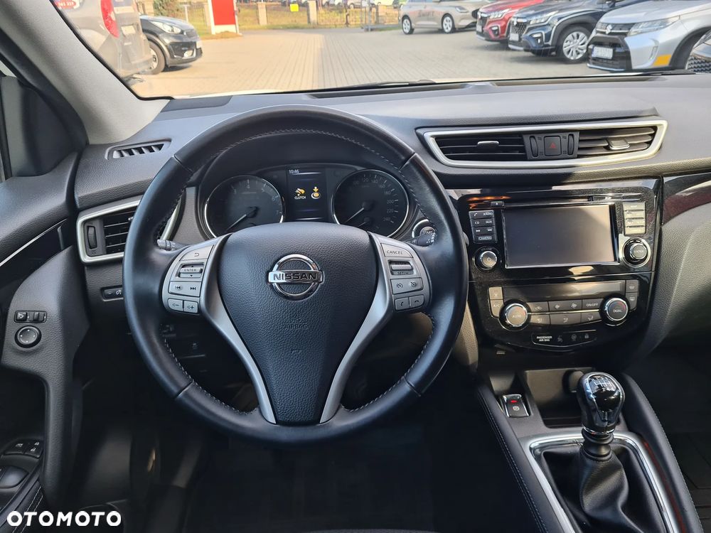 Nissan Qashqai 1.6 DIG-T N-Connecta - 8