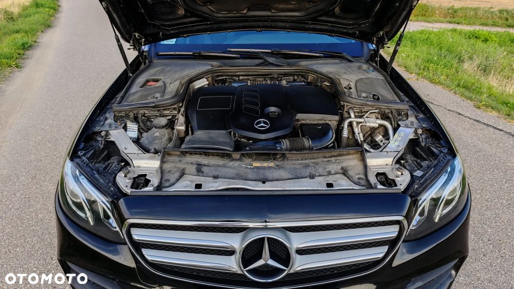 Mercedes-Benz Klasa E 220 d 9G-TRONIC - 8