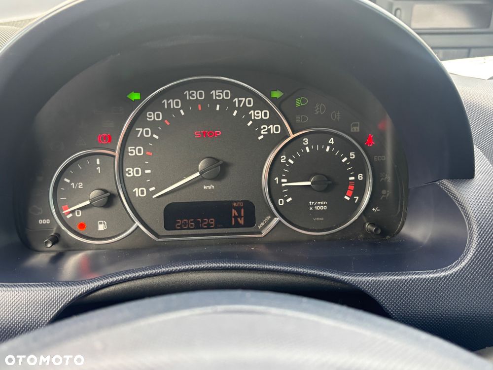 Peugeot 1007 110 2-Tronic Premium - 15