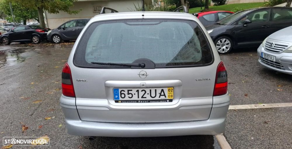 Opel Vectra Caravan 1.6 Elegance - 4