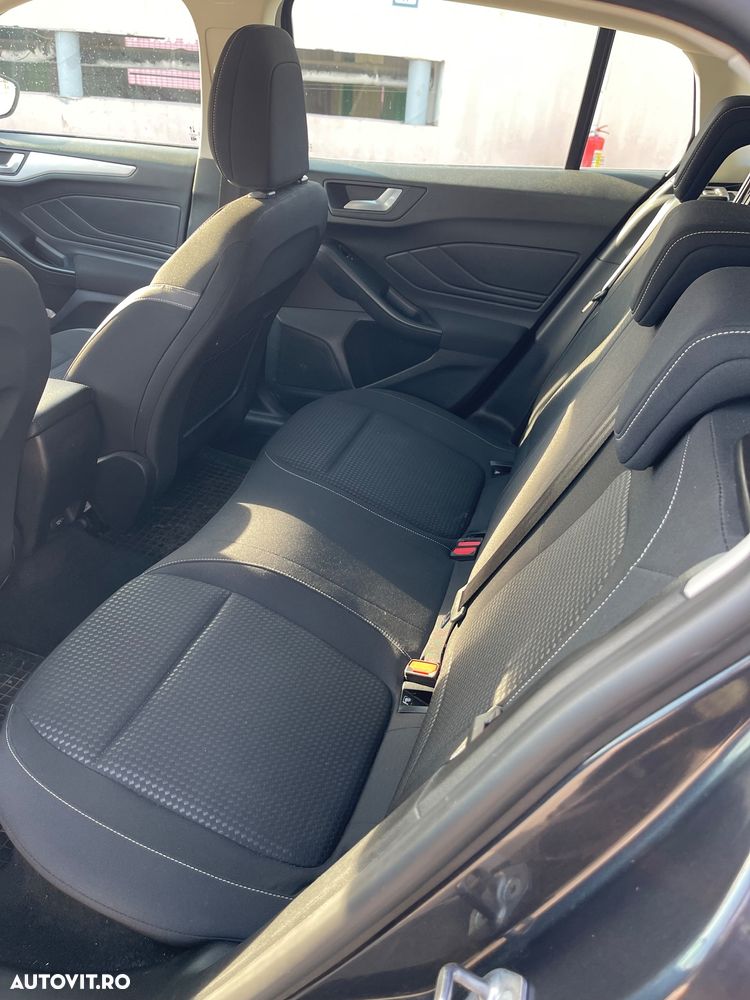 Ford Focus 1.5 EcoBlue Titanium Business - 9