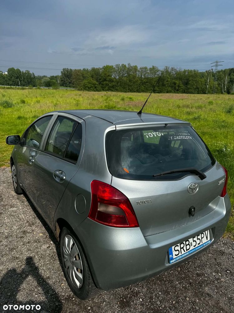 Toyota Yaris 1.4 D-4D Luna A/C - 3