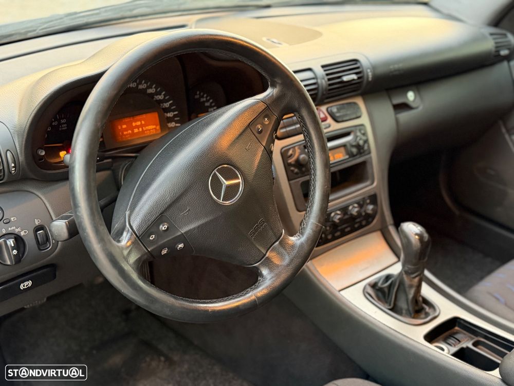 Mercedes-Benz C 220 CDi Sport Coupé Classic S6 - 15
