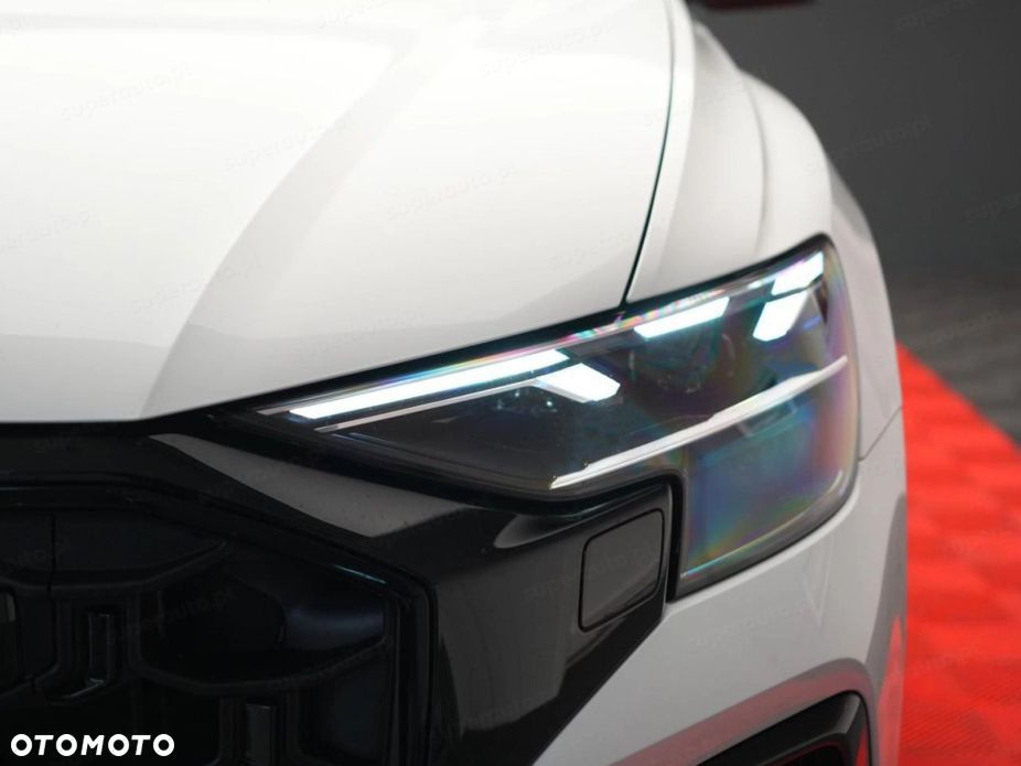 Audi Q8 - 18