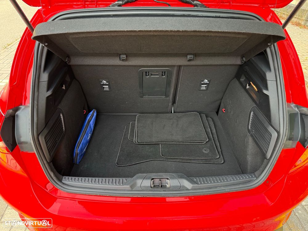 Ford Focus 1.0 EcoBoost ST-Line - 9
