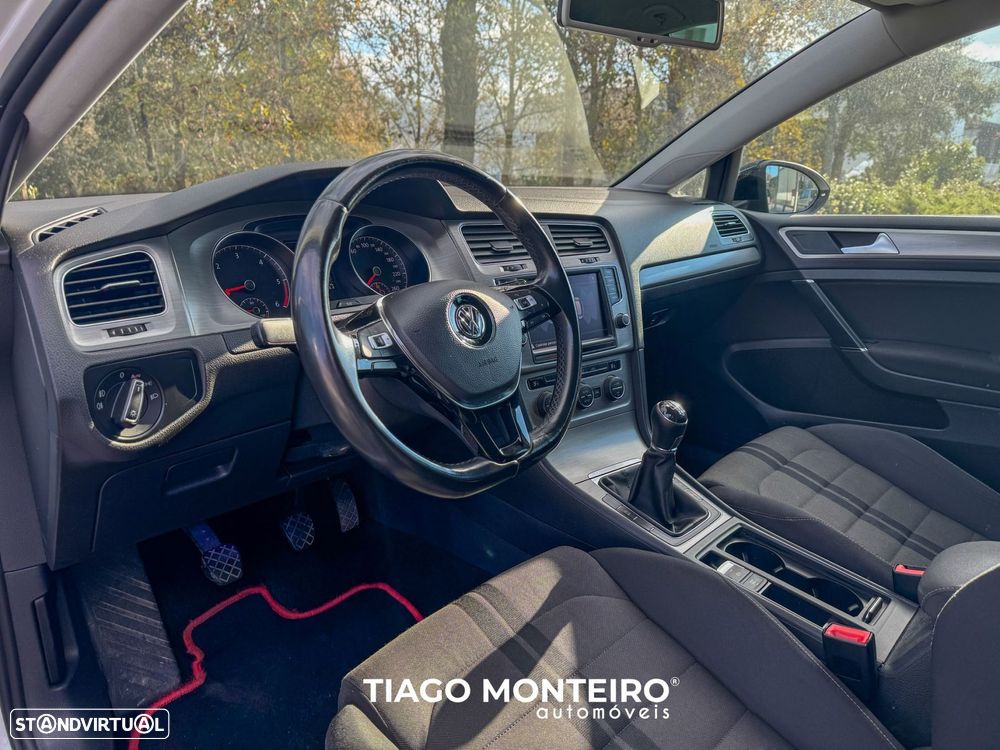 VW Golf 1.6 TDi BlueMotion Trendline - 12