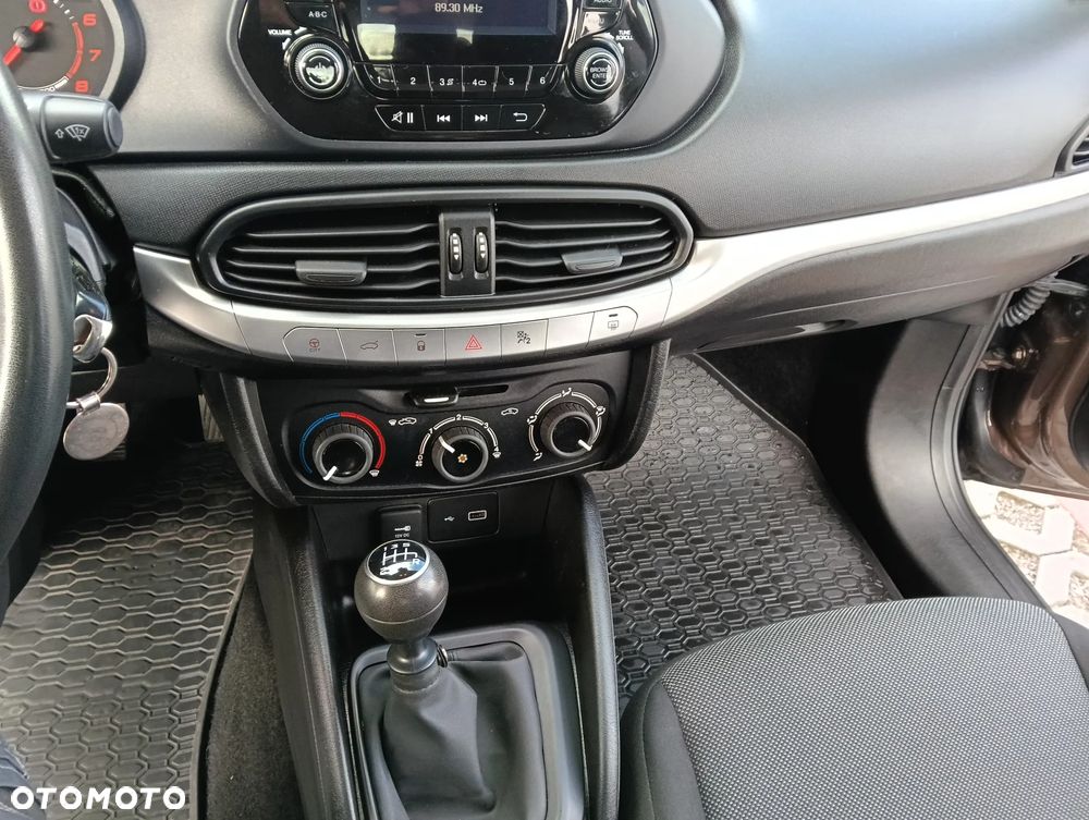 Fiat Tipo 1.4 16V - 10