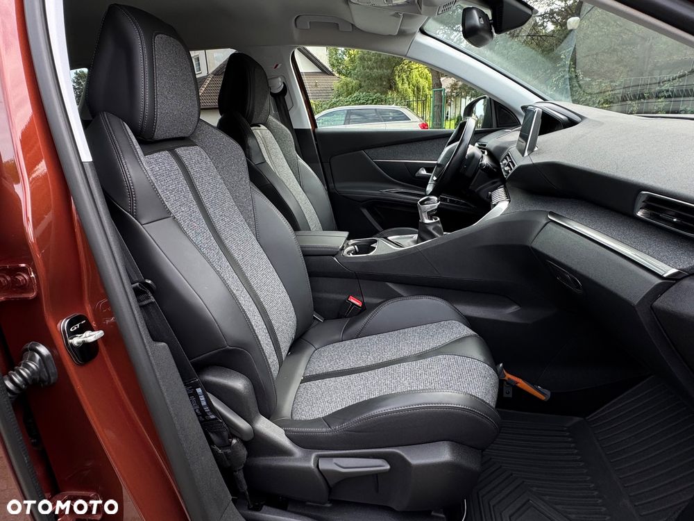 Peugeot 3008 BlueHDi 120 Stop & Start Allure - 32