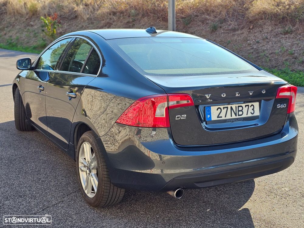 Volvo S60 1.6 D2 Drive Momentum Powershift Start/Stop - 4