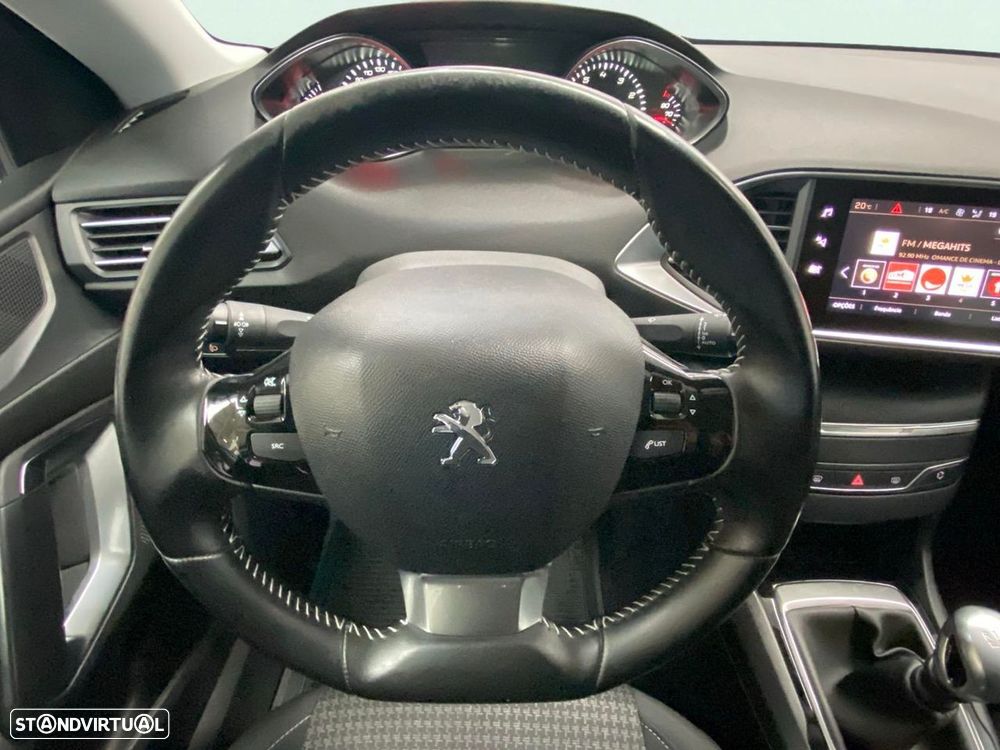 Peugeot 308 1.2 PureTech Active - 10