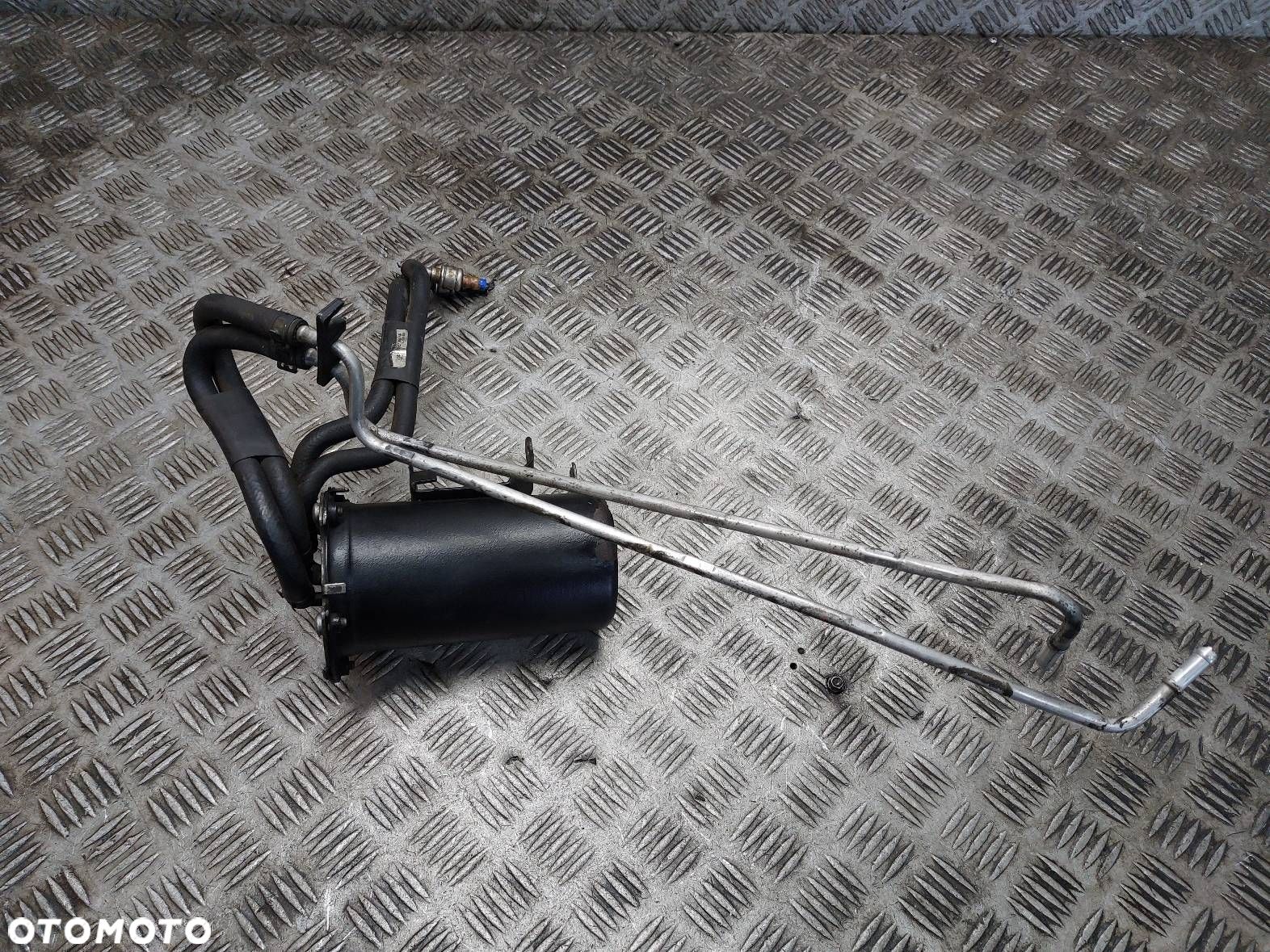 OBUDOWA PODSTAWA FILTRA PALIWA GOLF V 1.9 TDI 1K0127400K 1K0130295L - 1