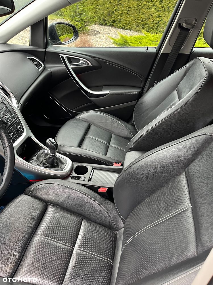 Opel Astra 1.7 CDTI - 9