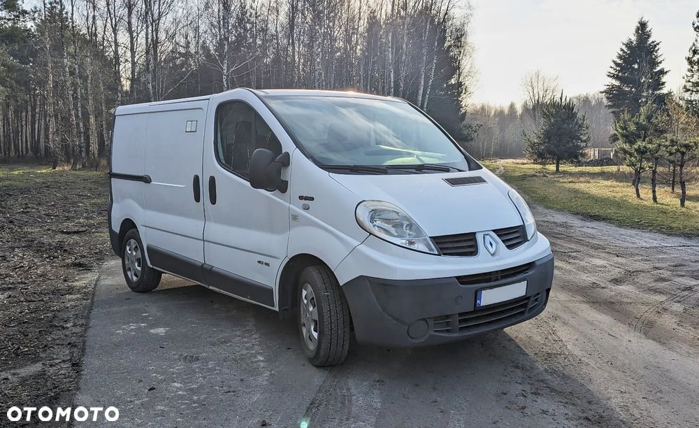 Renault Trafic - 10