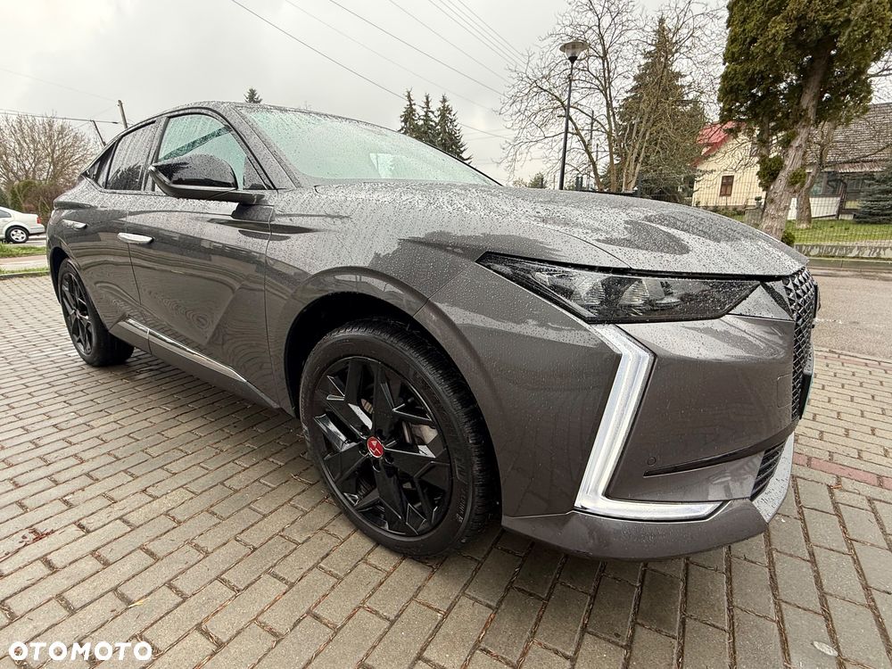 DS Automobiles DS 4 1.6 E-Tense Performance Line + - 19