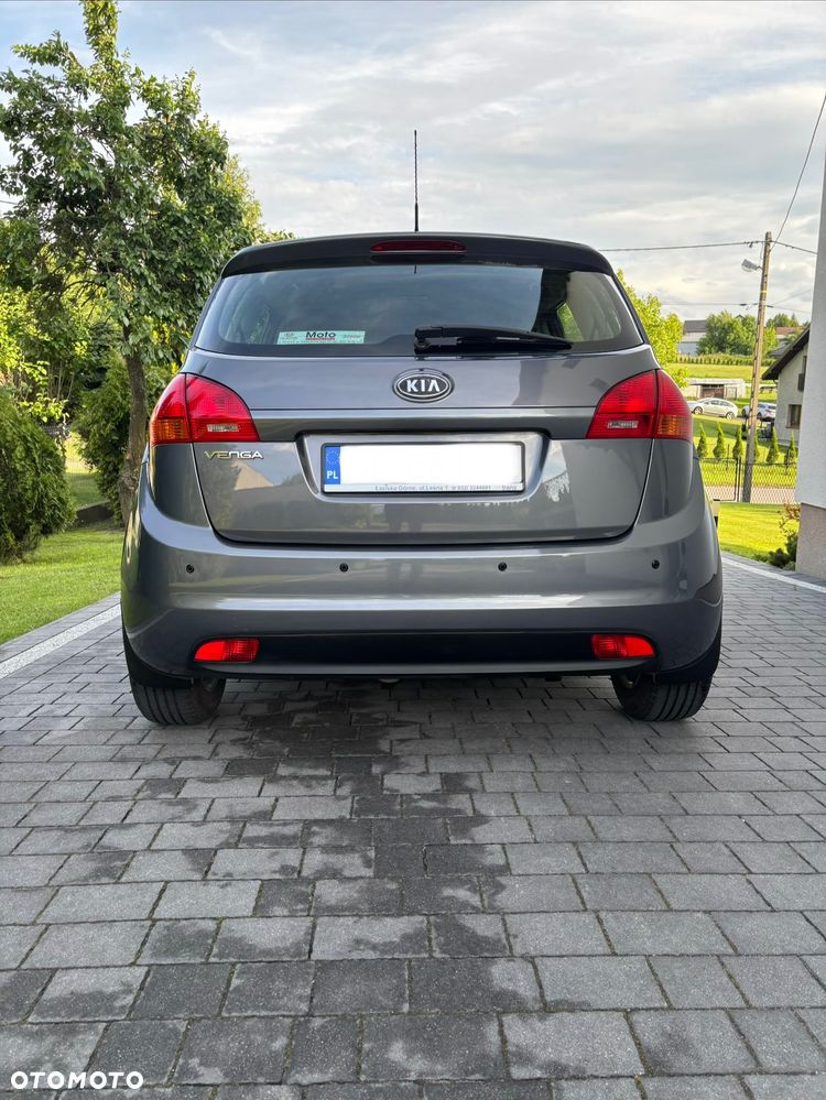 Kia Venga 1.4 L - 16