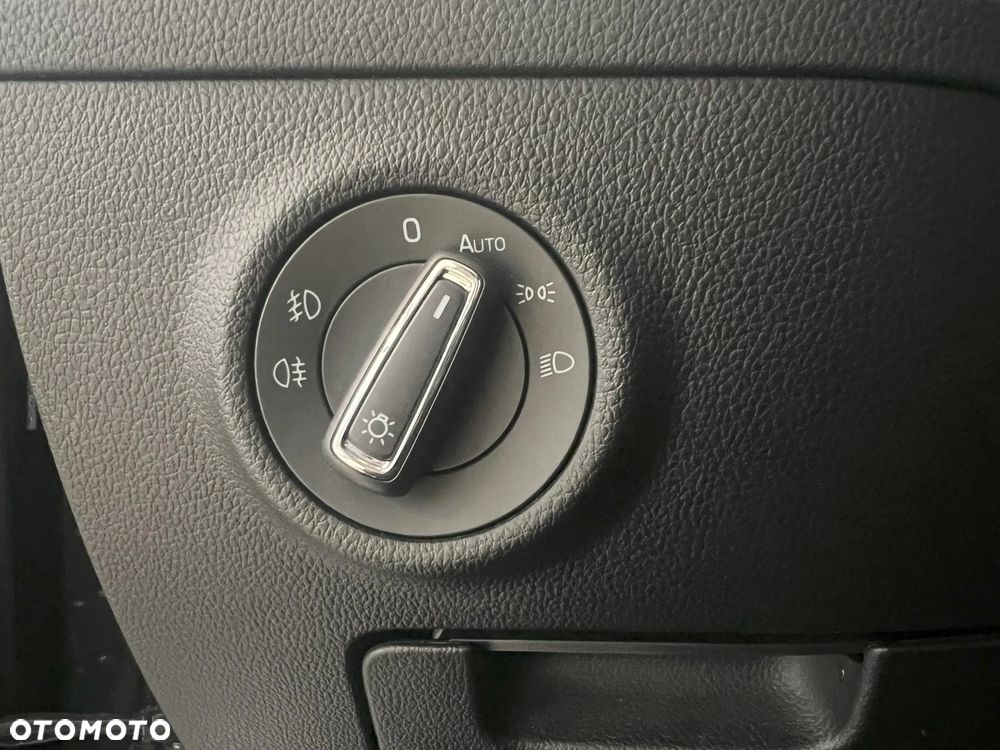 Skoda Superb 2.0 TDI SCR Style DSG - 18