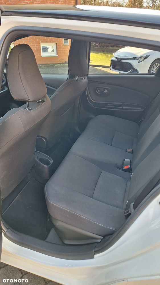 Toyota Yaris - 9