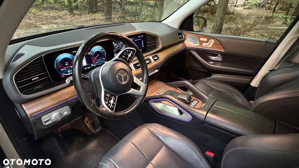 Mercedes-Benz GLE - 11