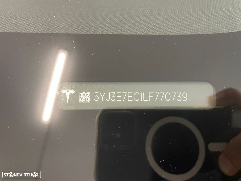 Tesla Model 3 Performance Dual Motor AWD - 24