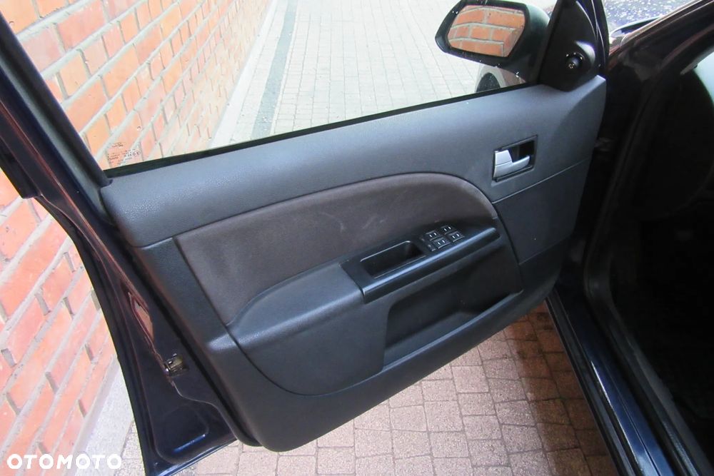 Ford Mondeo - 9