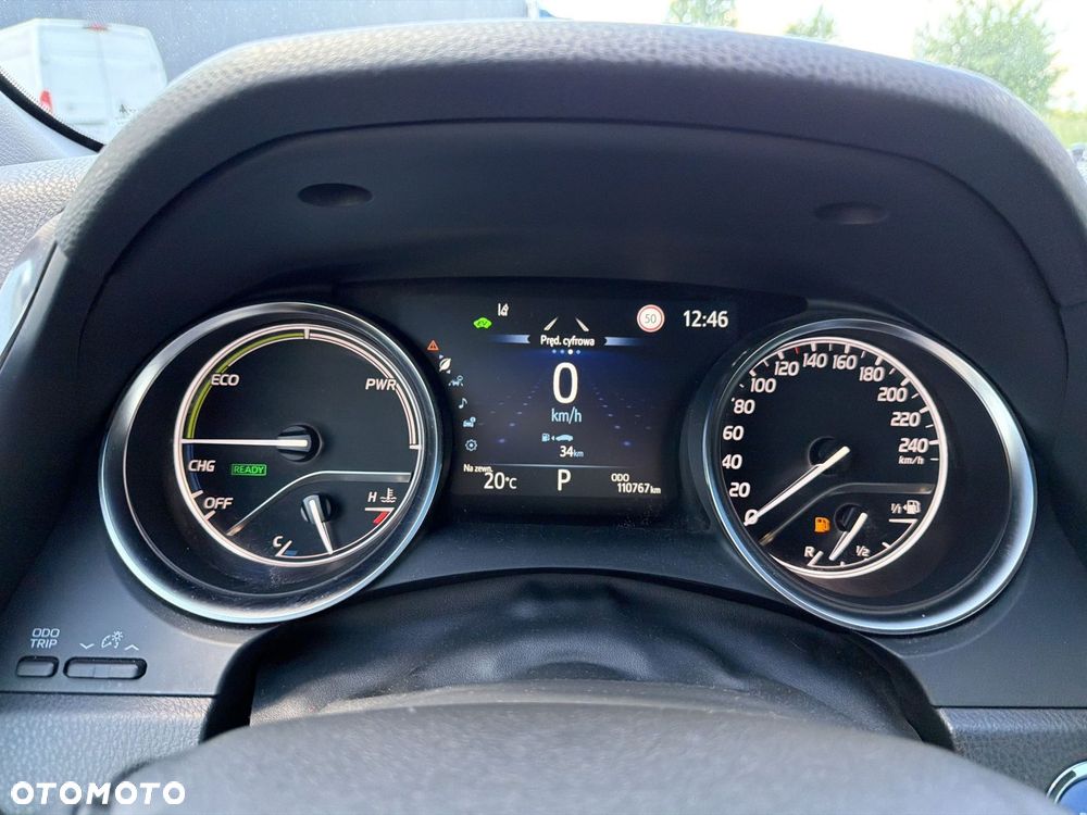Toyota Camry 2.5 Hybrid Executive CVT - 24