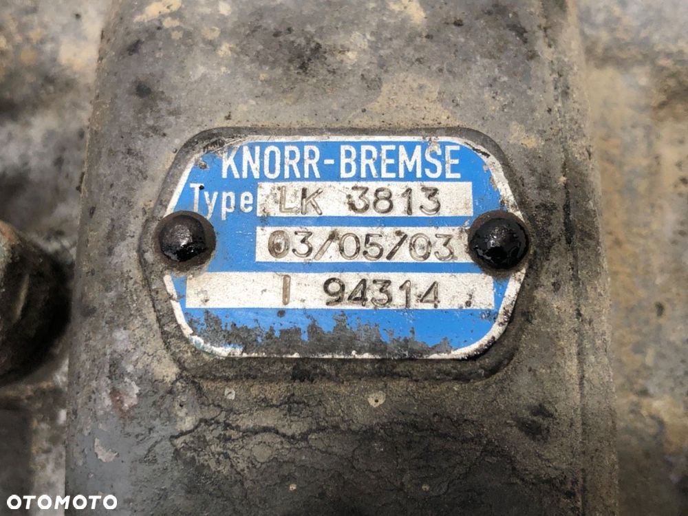 KOMPRESOR - 999.00 PLN - VOLVO FL6 1985 - 2000 FL 612 5003219 LK3813 - 2