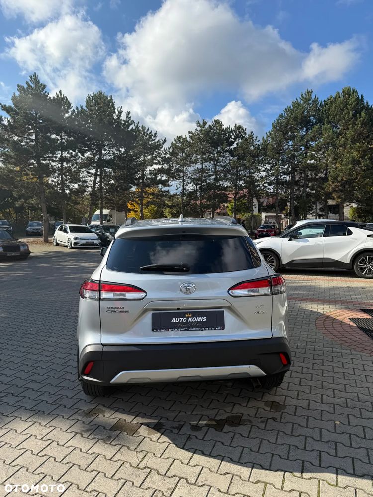Toyota Corolla Cross - 5