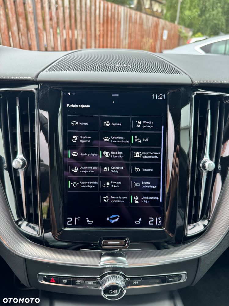 Volvo XC 60 T5 R-Design - 12