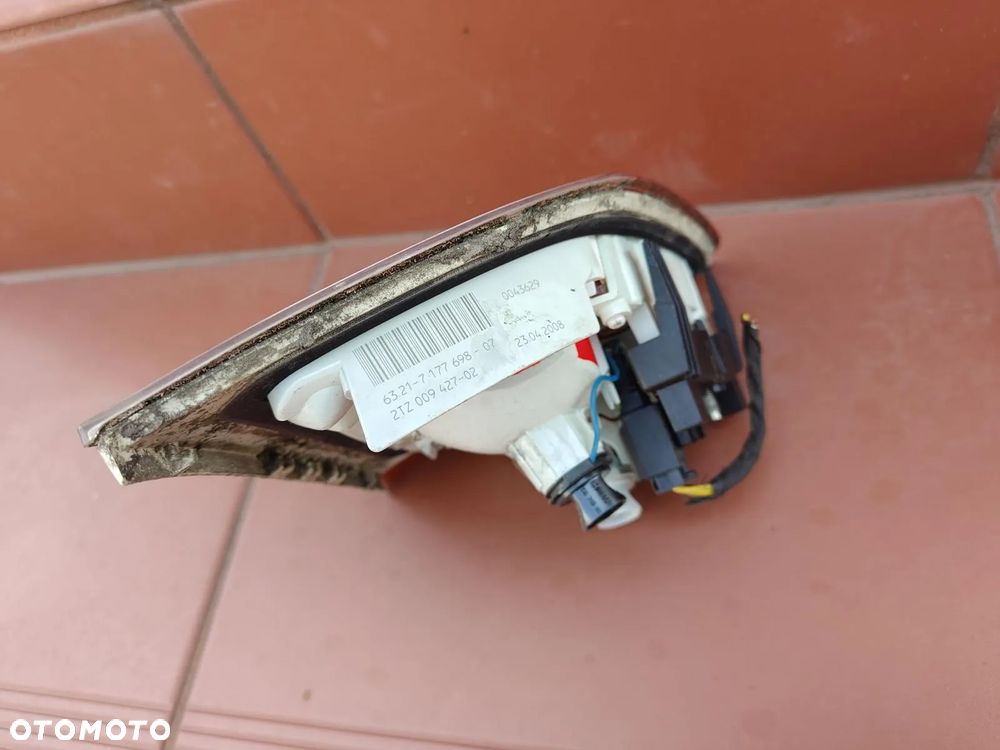 BMW E60 E61 Lift Lci 5 kombi Lampa Tylna W Klape Polift - 6