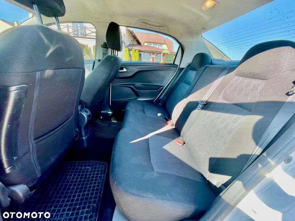Citroën C-Elysée 1.6 VTi Exclusive - 9