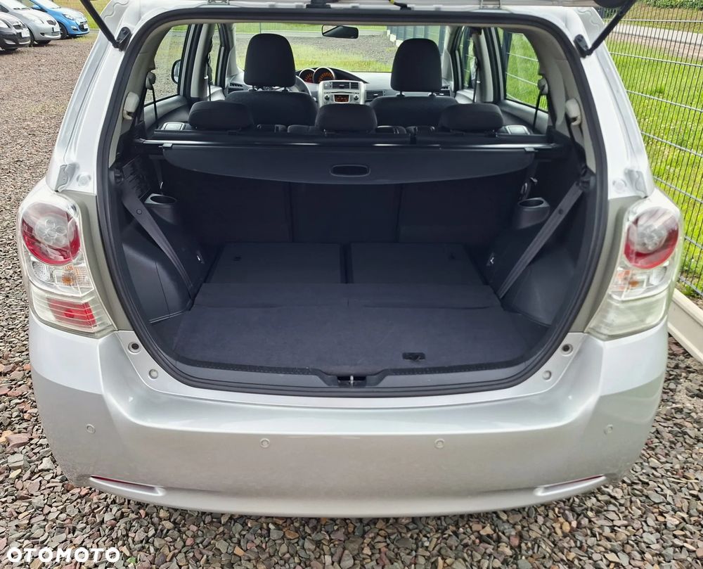 Toyota Verso 1.6 Life - 12