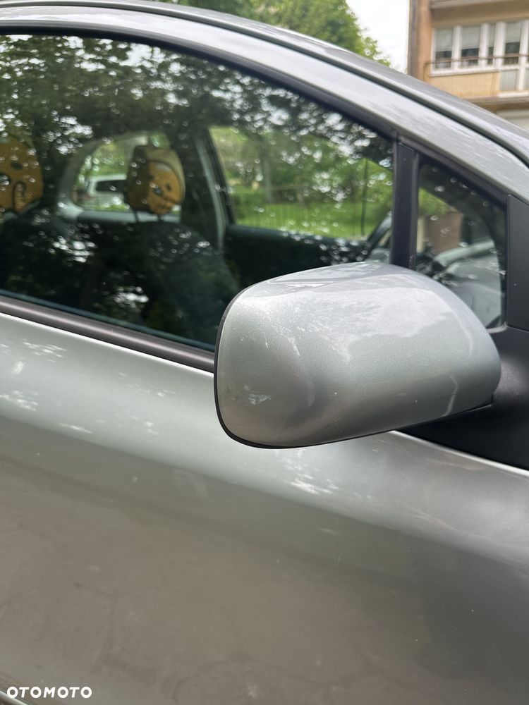 Toyota Yaris 1.3 Sol - 16