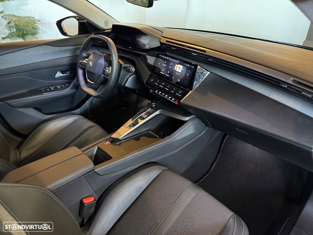 Peugeot 308 1.5 BlueHDi Allure Pack EAT8 - 27