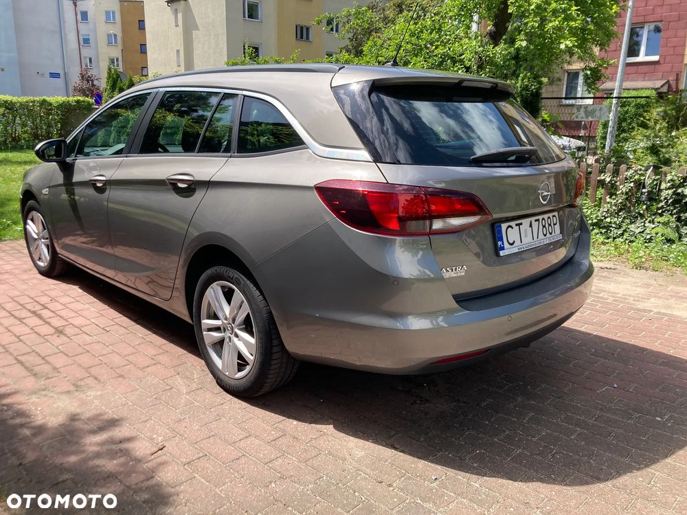 Opel Astra 1.4 T Enjoy - 4
