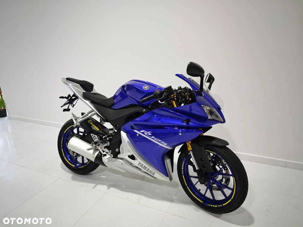 Yamaha YZF - 2