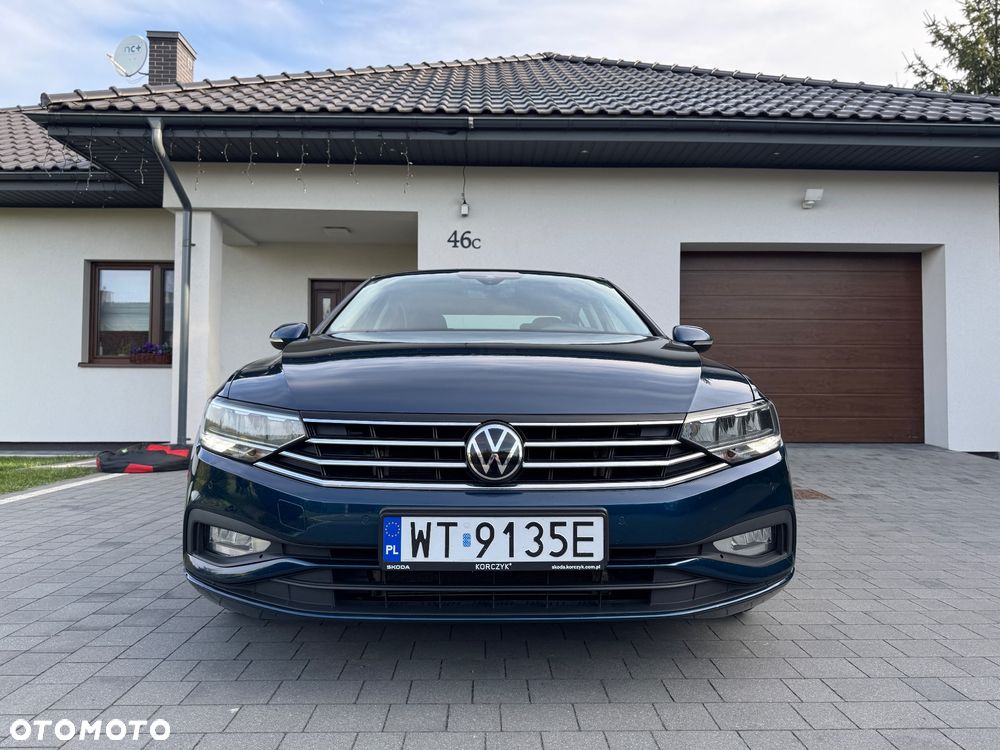 Volkswagen Passat 2.0 TDI EVO Essence - 8