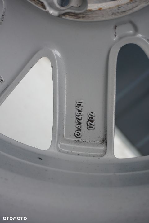 Mercedes W246 5x112 16 8,5J et49 - 9