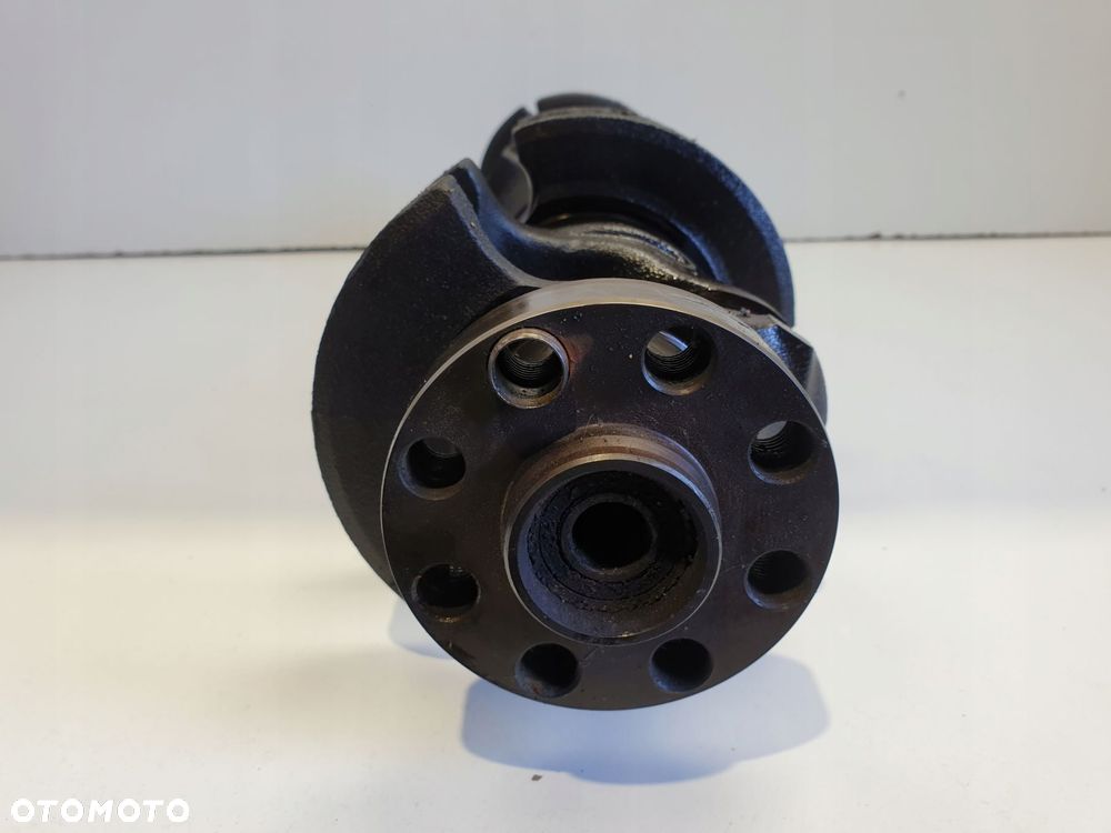 WAŁ KORBOWY BMW E39 2.0 i M52B20 - 5