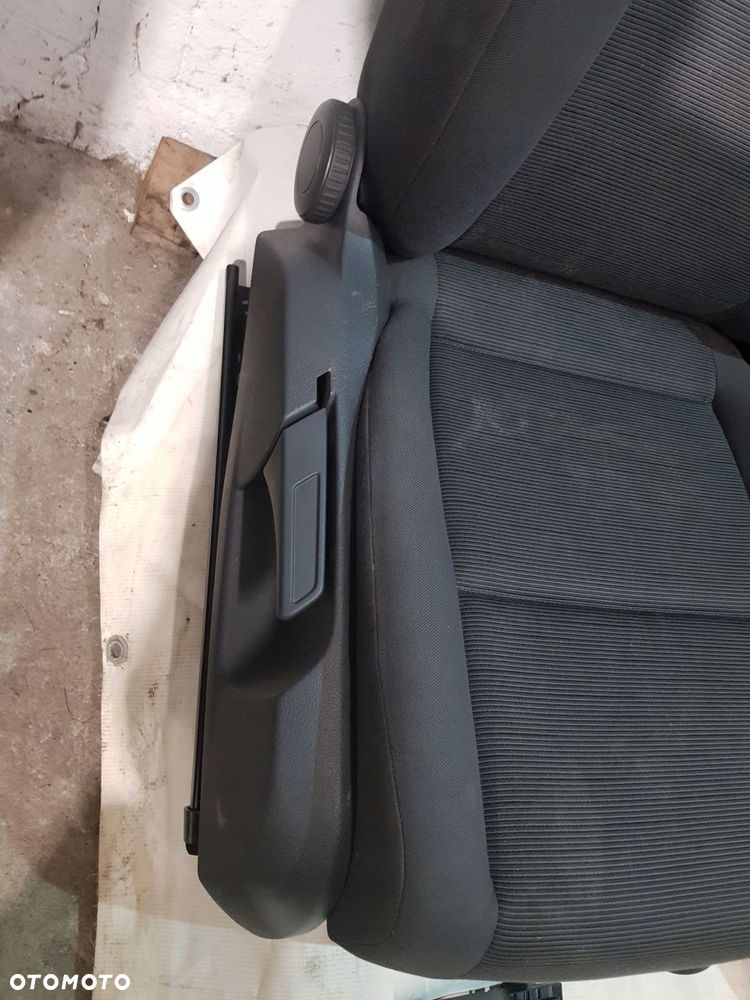 fotele kanapa komplet vw golf v eur hb 5d - 10