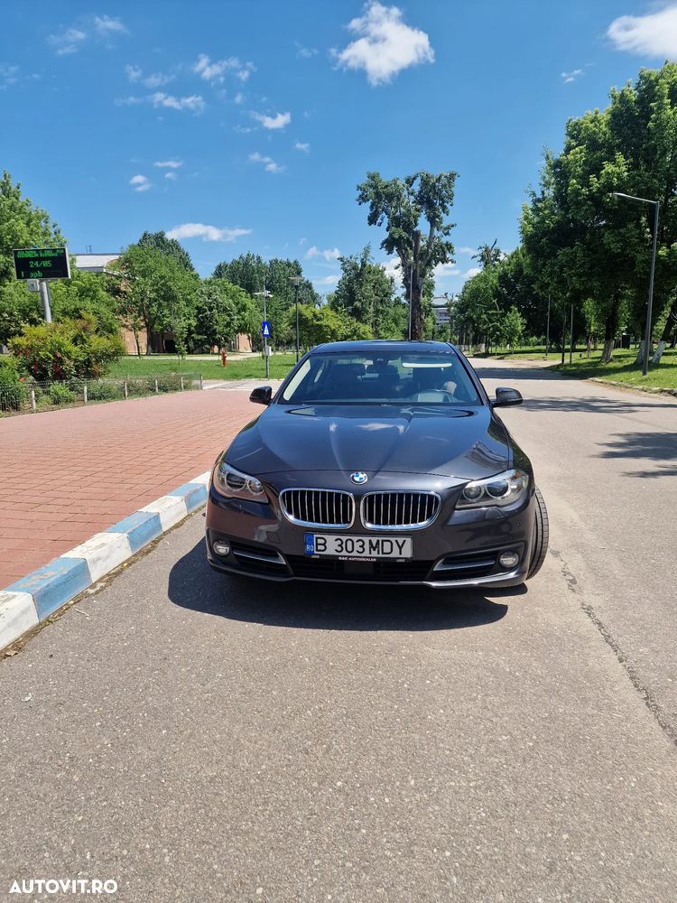 BMW Seria 5 520d Aut. Luxury Line - 3