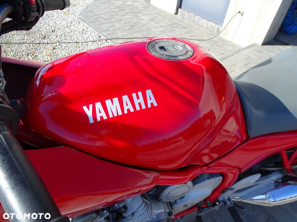 Yamaha XJ - 18